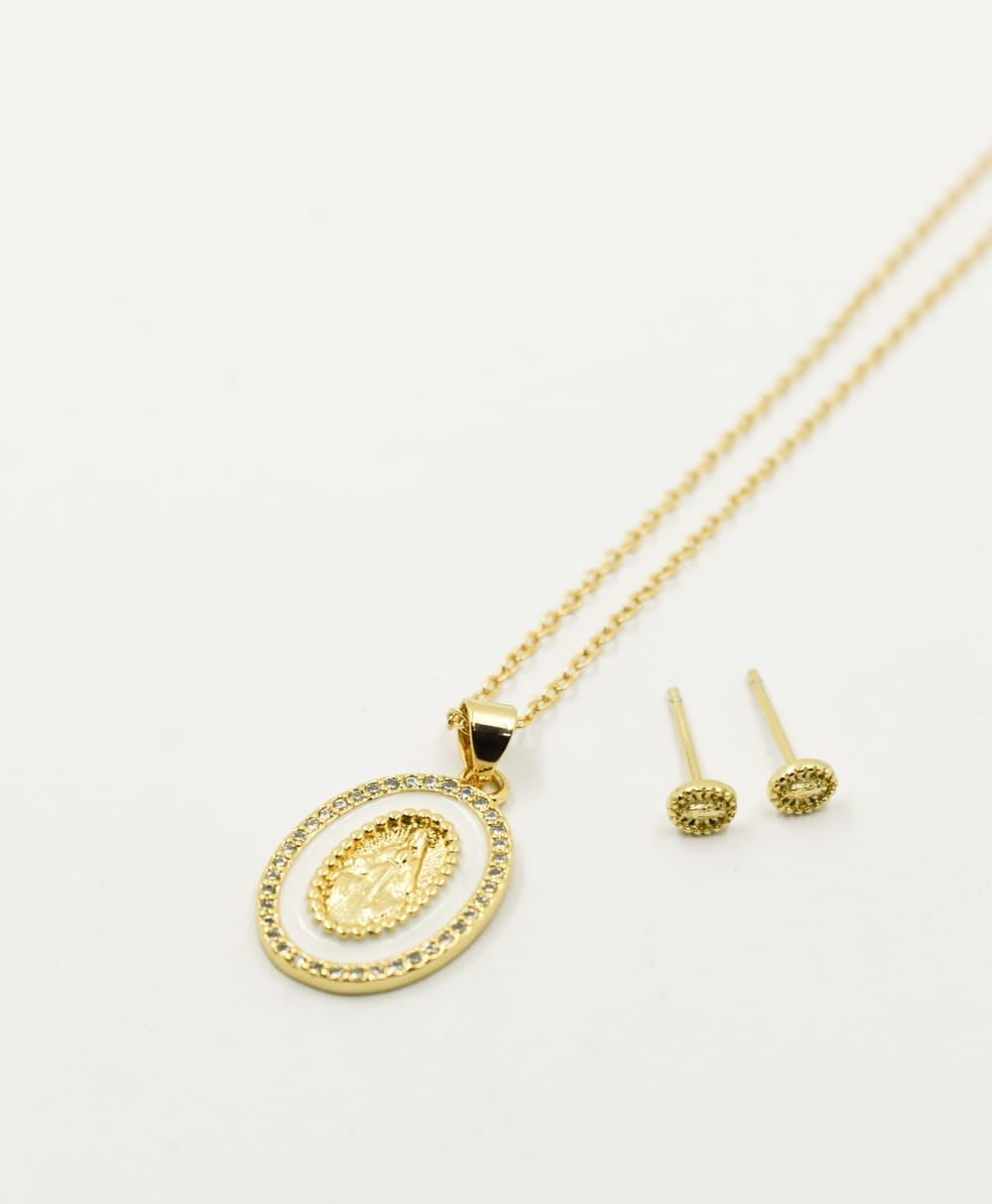 ✨ Cadena Dorada Inoxidable Antialergénica con Dije Religioso ✨